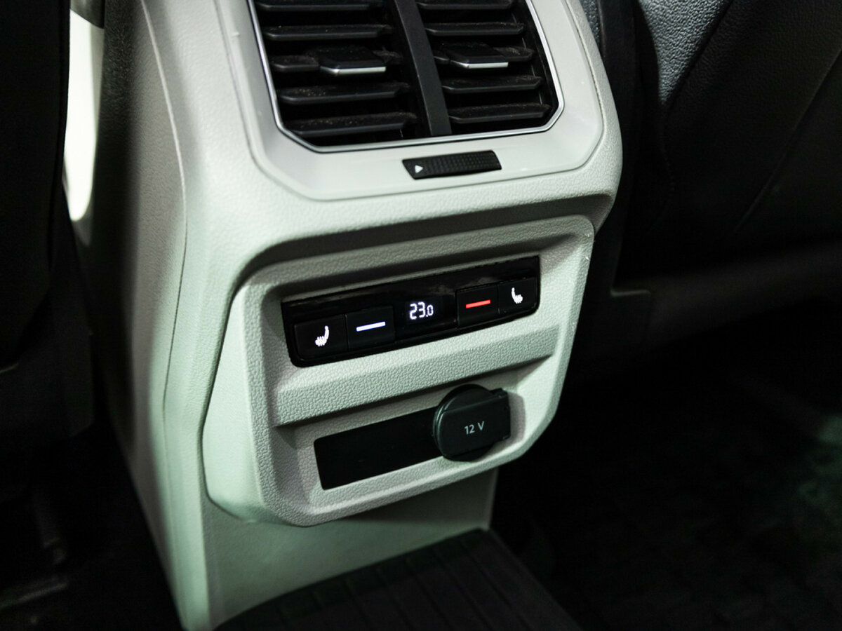 Купить Volkswagen Tiguan, 2017, 235 698 км.. Фото: #17