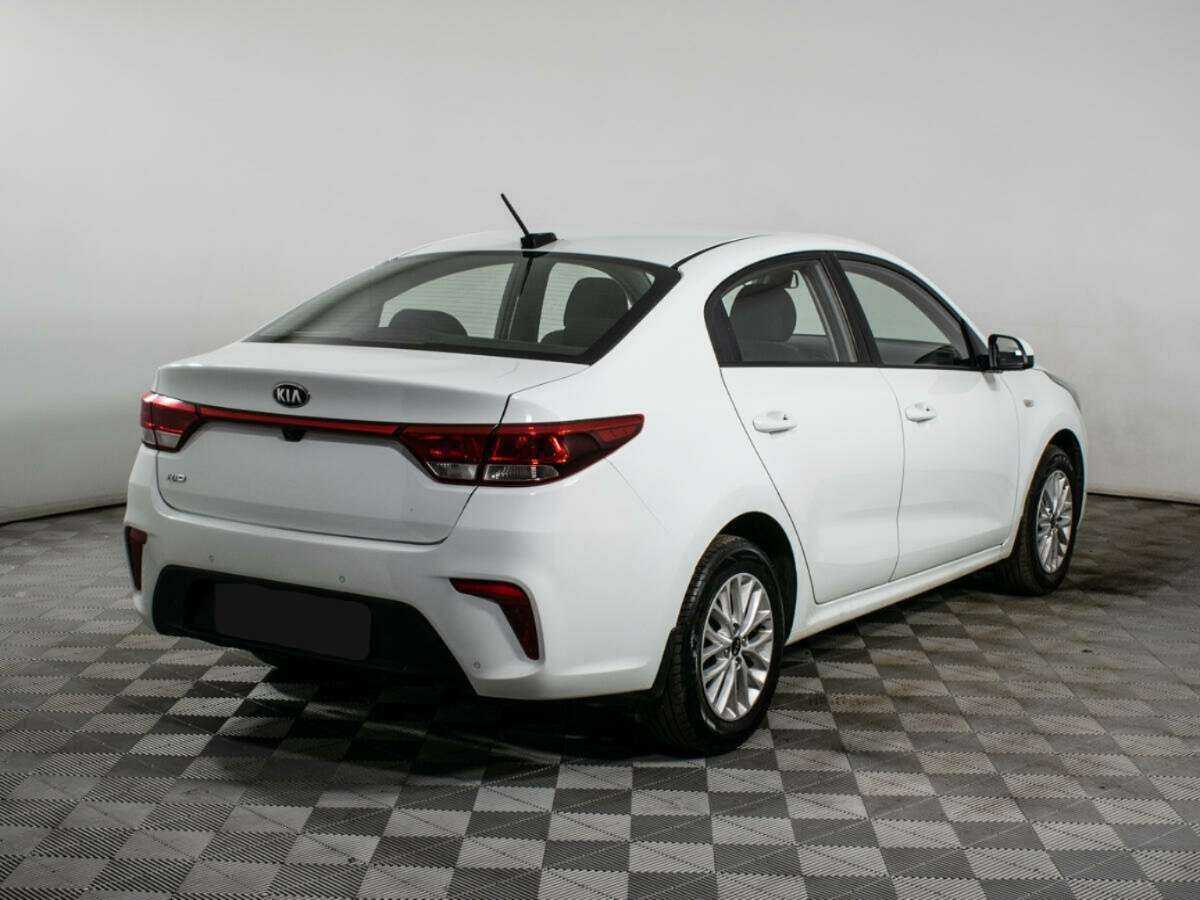 Купить Kia Rio, 2018, 157 538 км.. Фото: #3