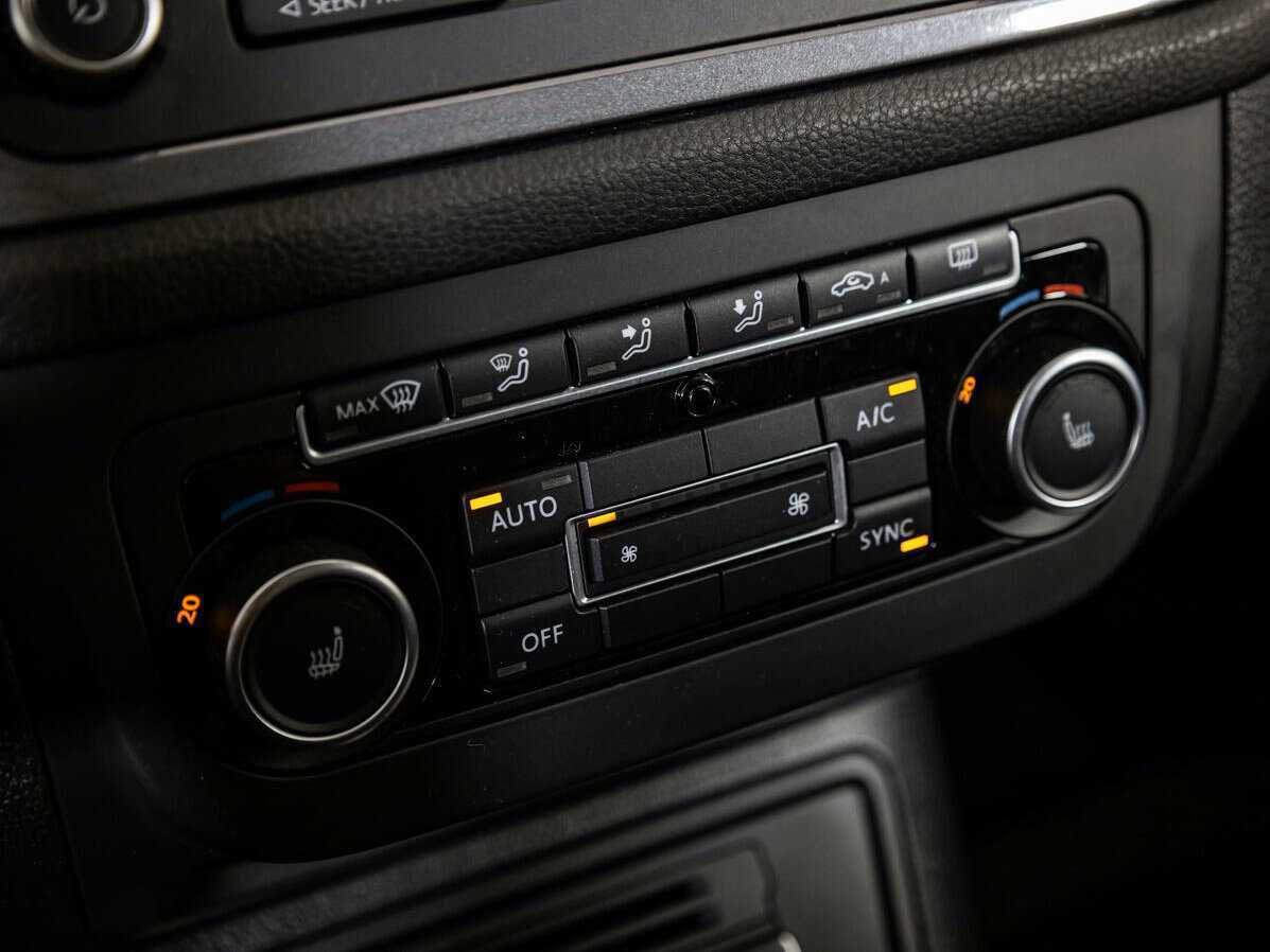 Купить Volkswagen Tiguan, 2012, 88 630 км.. Фото: #13