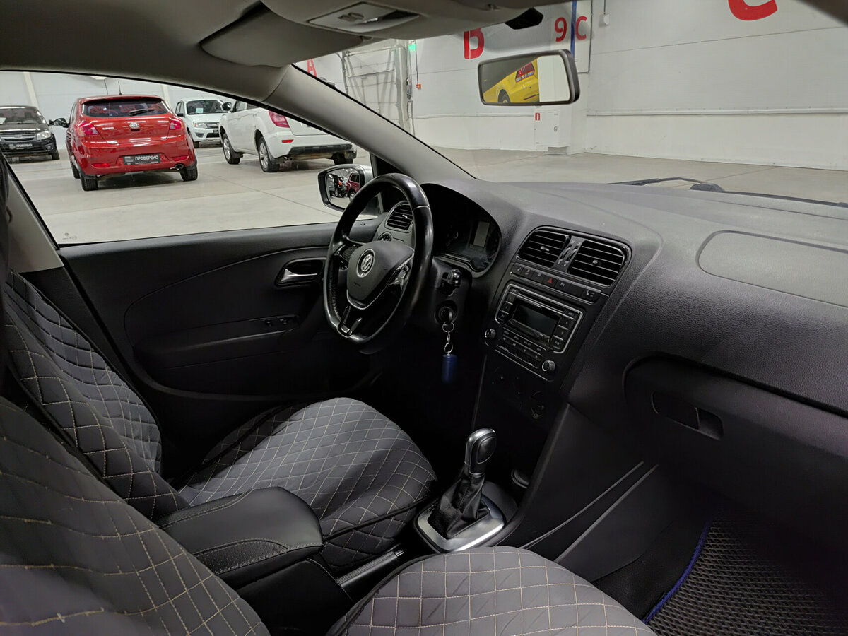 Купить Volkswagen Polo, 2015, 176 891 км.. Фото: #10