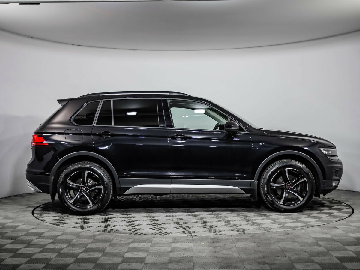 Купить Volkswagen Tiguan, 2019, 124 000 км.. Фото: #3
