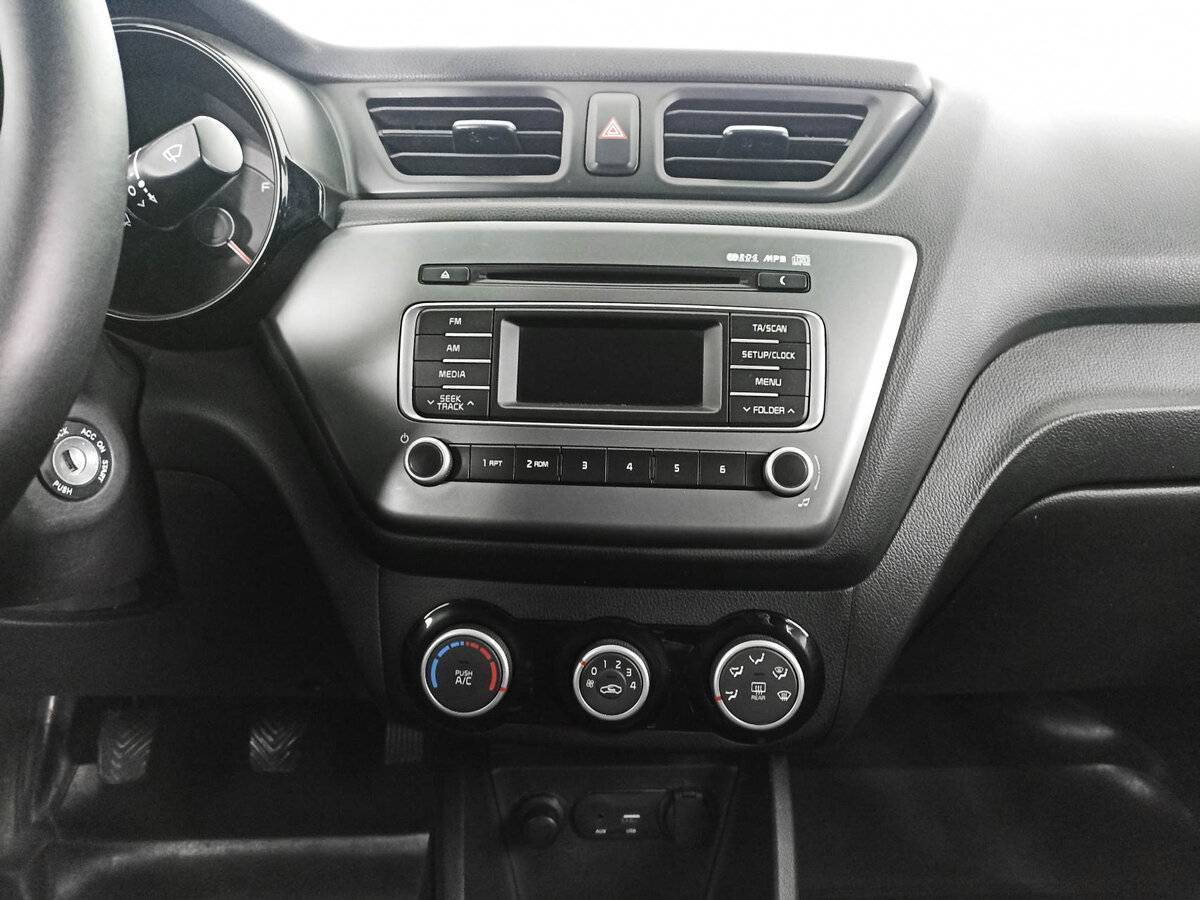 Купить Kia Rio, 2015, 216 395 км.. Фото: #14