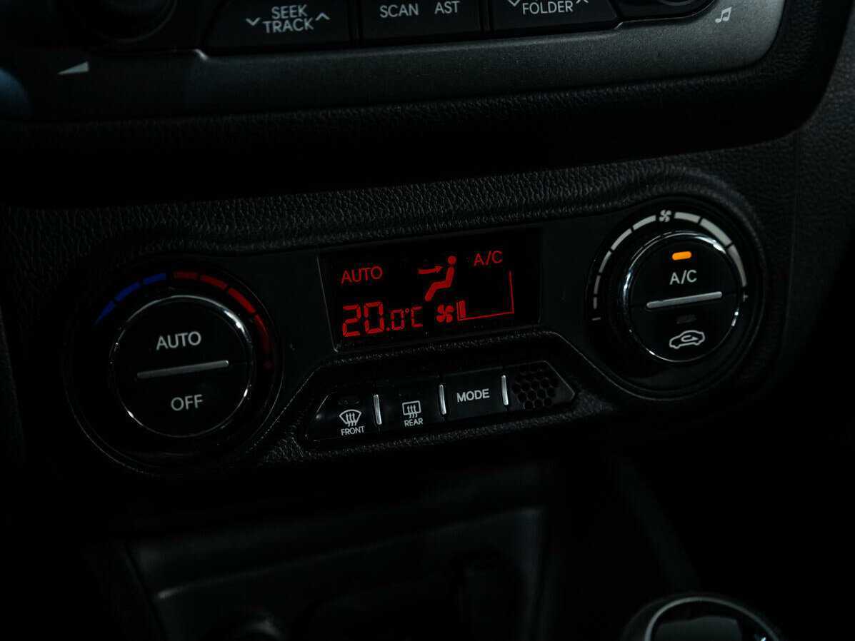 Купить Kia Rio, 2013, 135 860 км.. Фото: #13