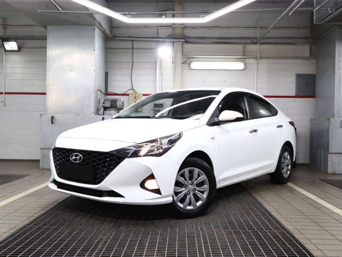 Купить Hyundai Solaris, 2021, 57 000 км.. Посмотреть фото