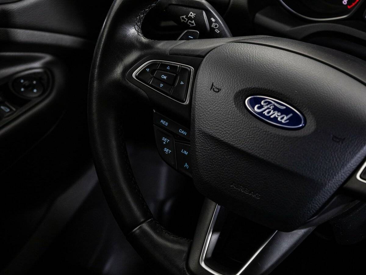 Купить Ford Kuga, 2018, 51 937 км.. Фото: #18