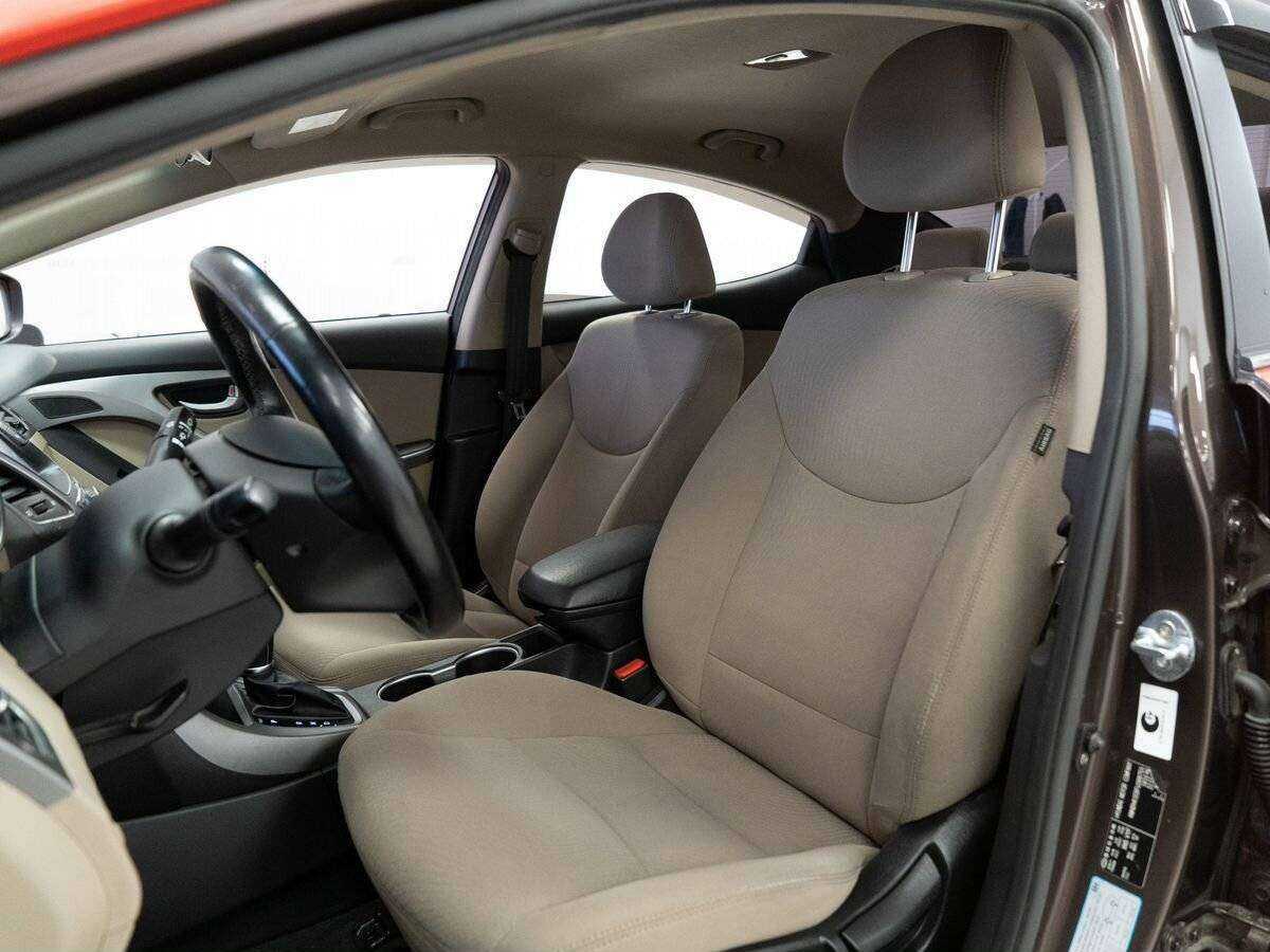 Купить Hyundai Elantra, 2014, 79 550 км.. Фото: #5
