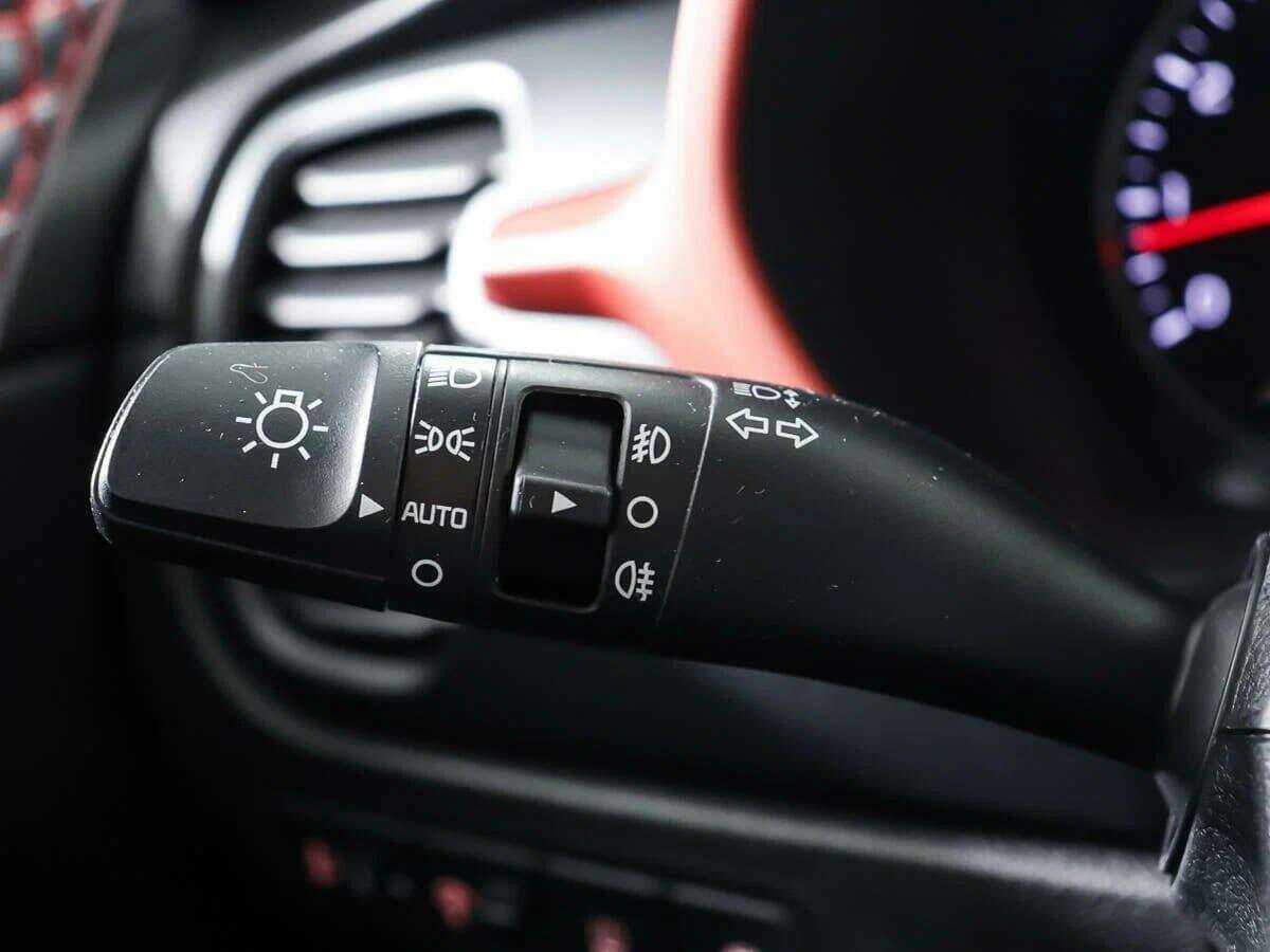 Купить Kia Rio, 2021, 61 552 км.. Фото: #19