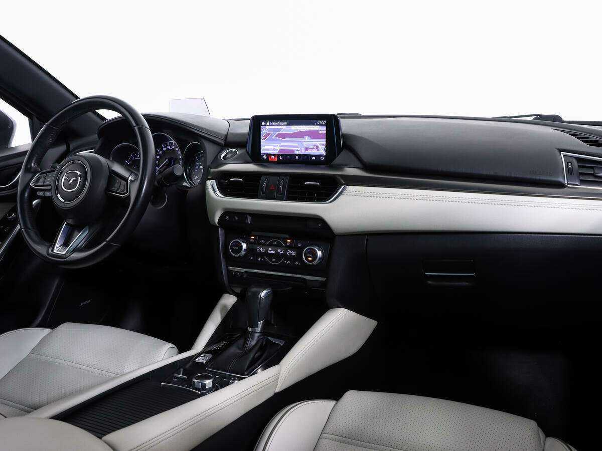 Купить Mazda 6, 2018, 130 232 км.. Фото: #8