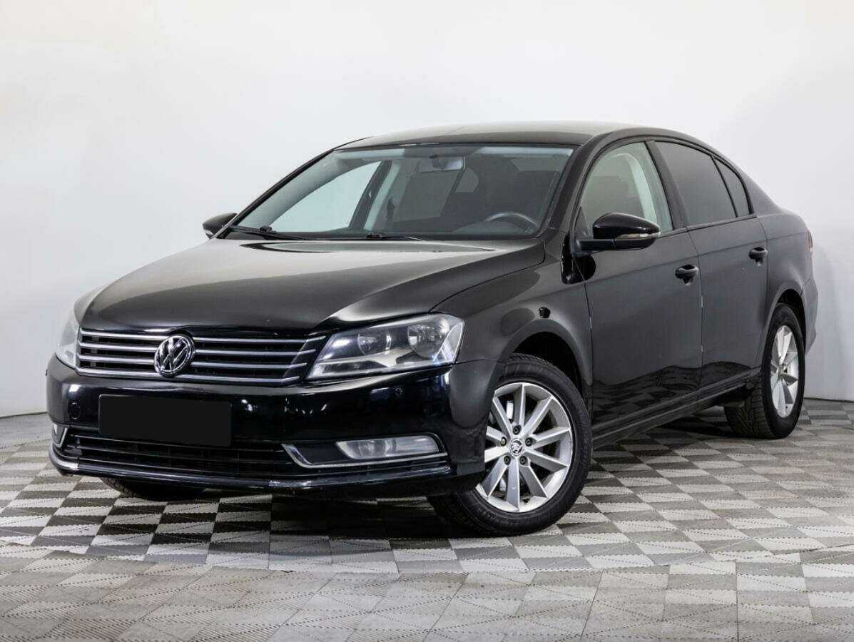 Купить Volkswagen Passat, 2013, 145 126 км.. Посмотреть фото