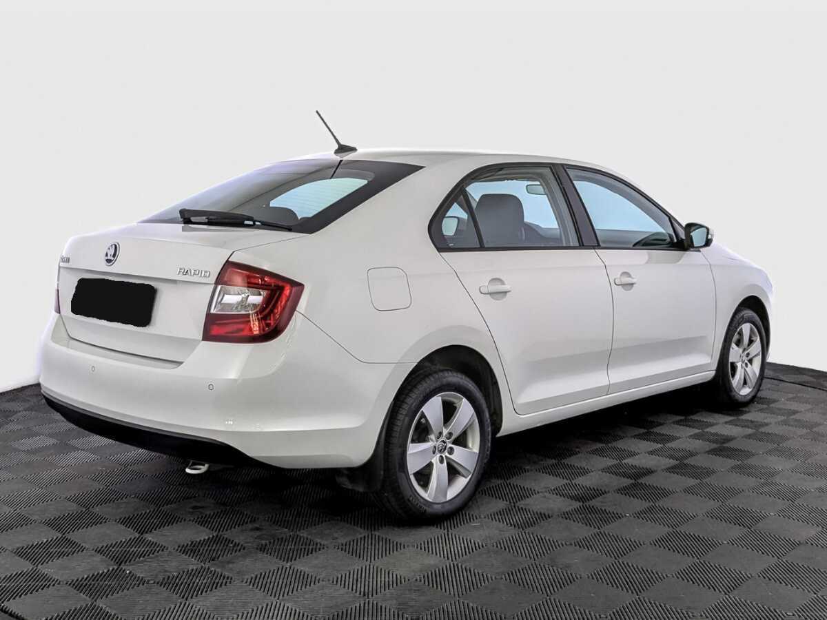 Купить Skoda Rapid, 2018, 59 140 км.. Фото: #4
