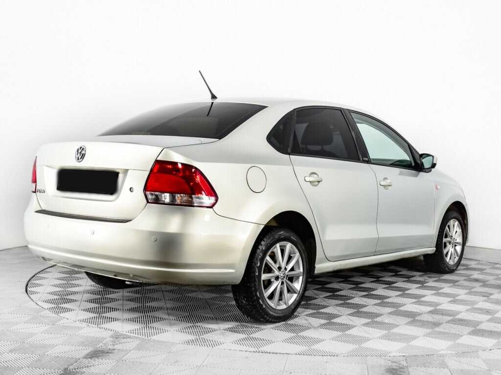 Купить Volkswagen Polo, 2015, 156 082 км.. Фото: #4