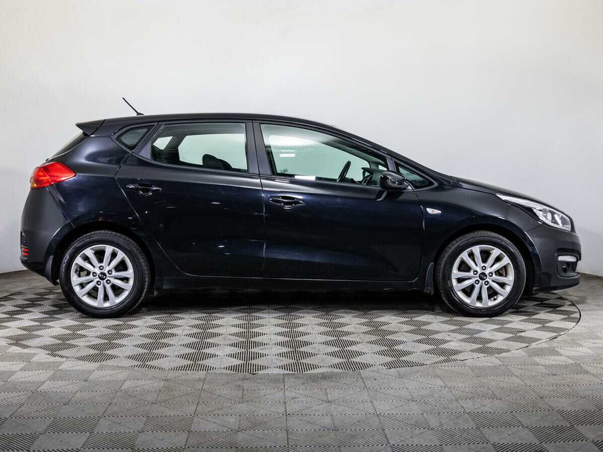 Купить Kia Ceed, 2016, 67 426 км.. Фото: #3