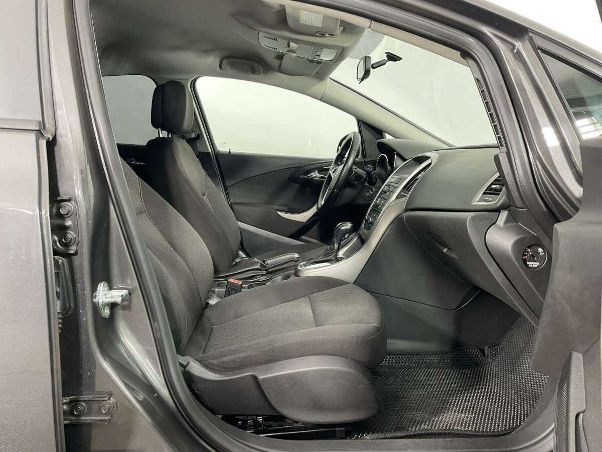 Купить Opel Astra, 2012, 173 688 км.. Фото: #13