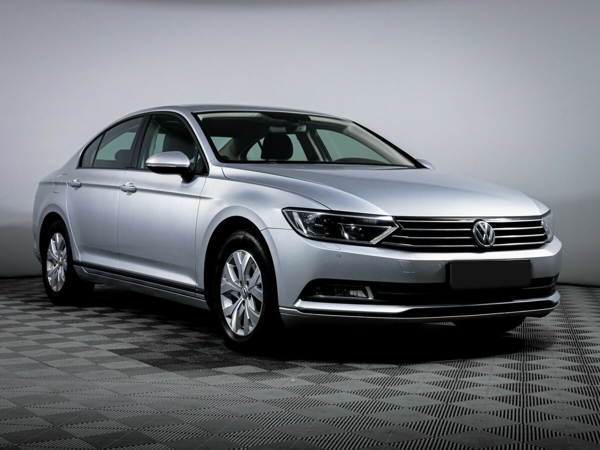 Купить Volkswagen Passat, 2017, 80 920 км.. Фото: #2