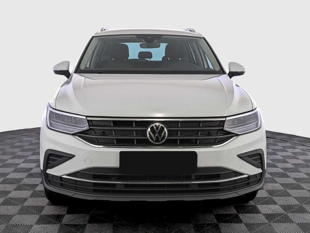 Купить Volkswagen Tiguan, 2021, 48 833 км.. Фото: #1