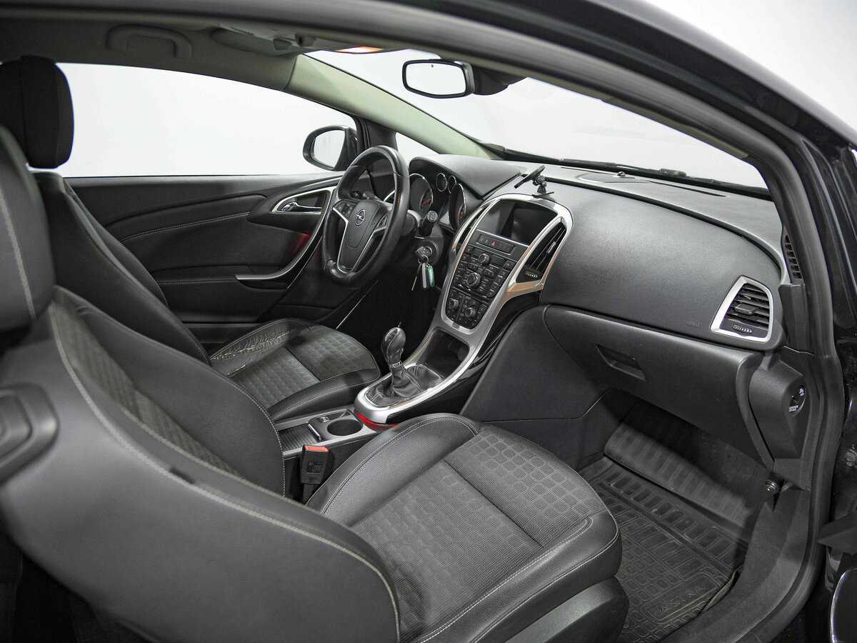 Купить Opel Astra, 2012, 198 780 км.. Фото: #13