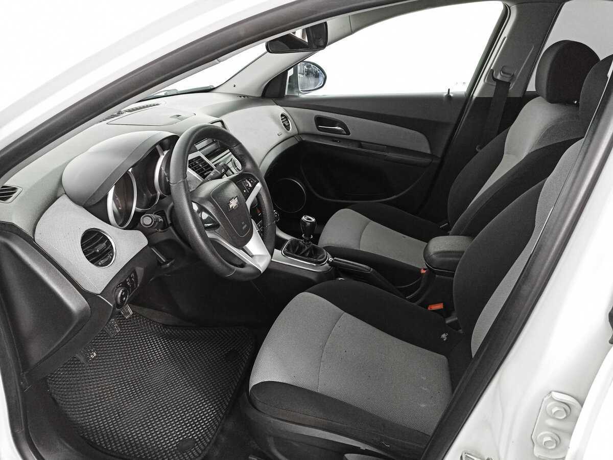 Купить Chevrolet Cruze, 2012, 311 653 км.. Фото: #13