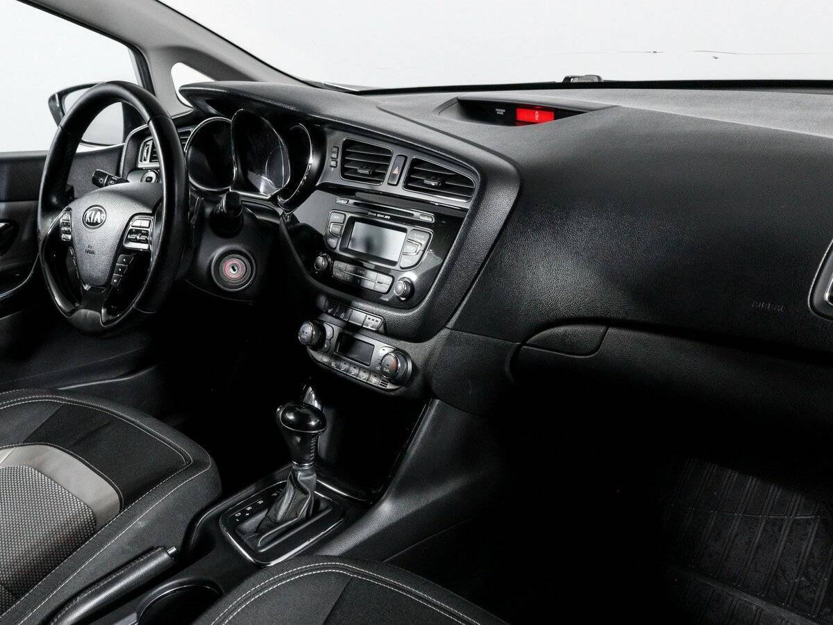 Купить Kia Ceed, 2012, 163 911 км.. Фото: #11