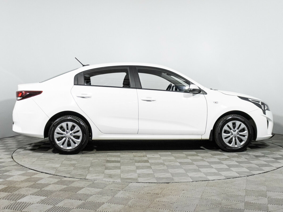 Купить Kia Rio, 2021, 149 544 км.. Фото: #3