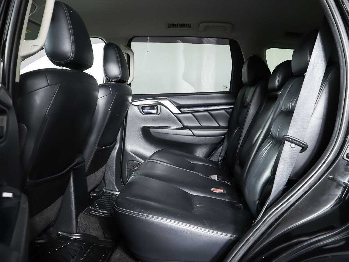 Купить Mitsubishi Pajero Sport, 2018, 108 416 км.. Фото: #9