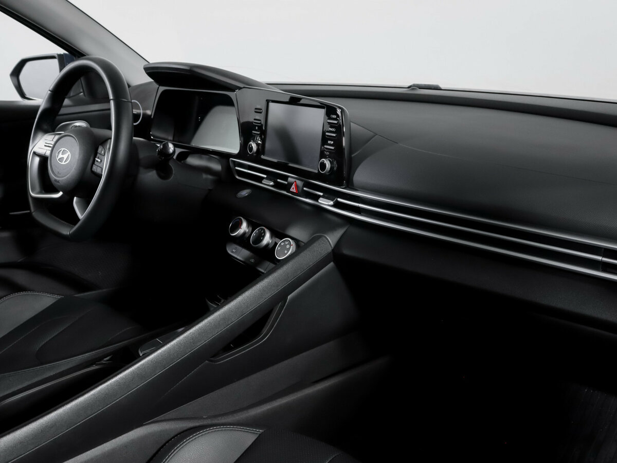 Купить Hyundai Elantra, 2023, 48 993 км.. Фото: #6