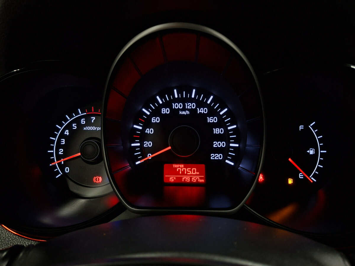 Купить Kia Rio, 2016, 179 131 км.. Фото: #12