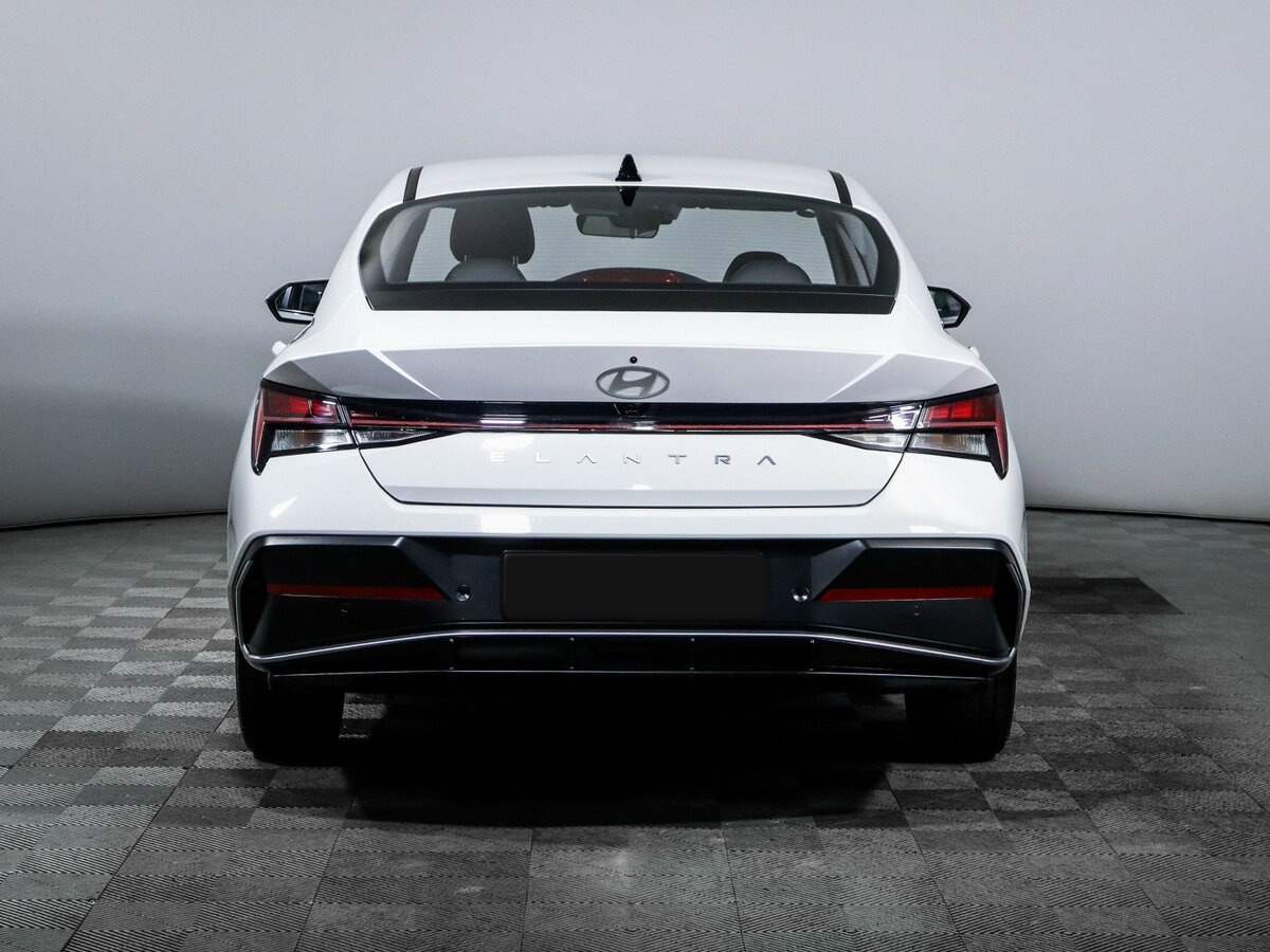Купить Hyundai Elantra, 2023, 7 800 км.. Фото: #5
