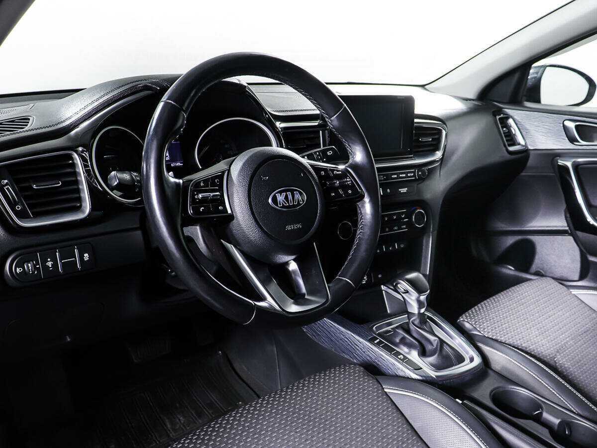 Купить Kia Ceed, 2018, 67 093 км.. Фото: #11