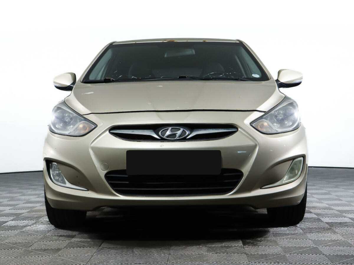 Купить Hyundai Solaris, 2012, 178 384 км.. Фото: #0
