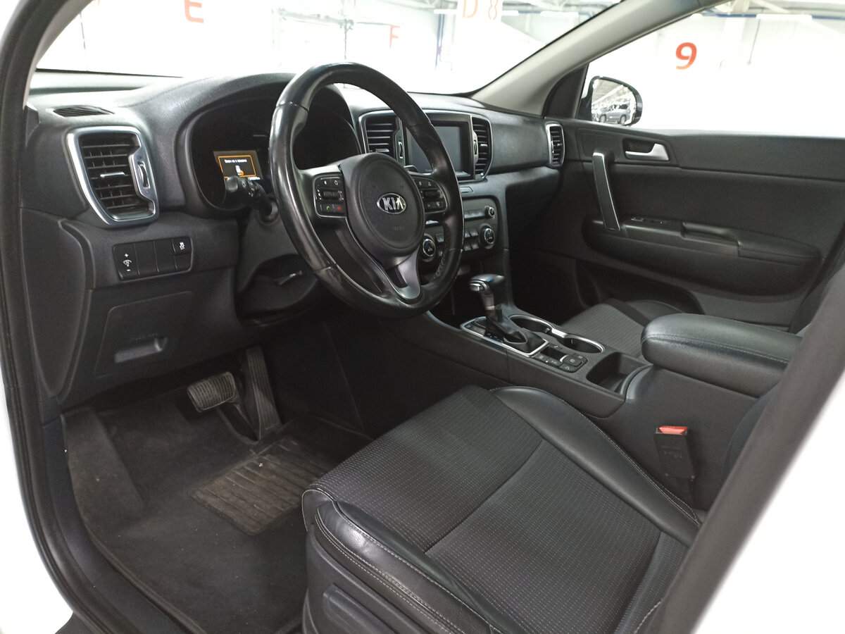Купить Kia Sportage, 2016, 154 894 км.. Фото: #15