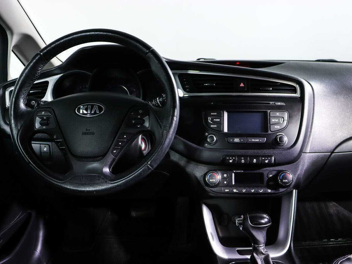 Купить Kia Ceed, 2017, 67 000 км.. Фото: #9
