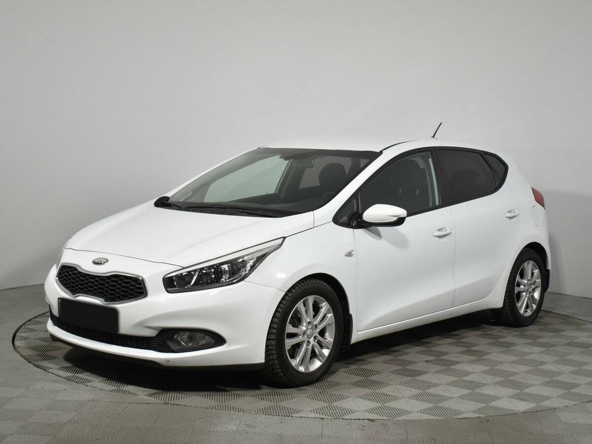 Купить Kia Ceed, 2013, 125 002 км.. Фото: #0