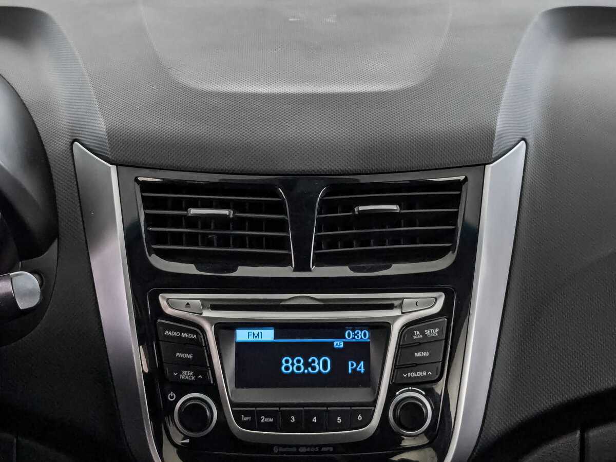 Купить Hyundai Solaris, 2015, 135 125 км.. Фото: #12