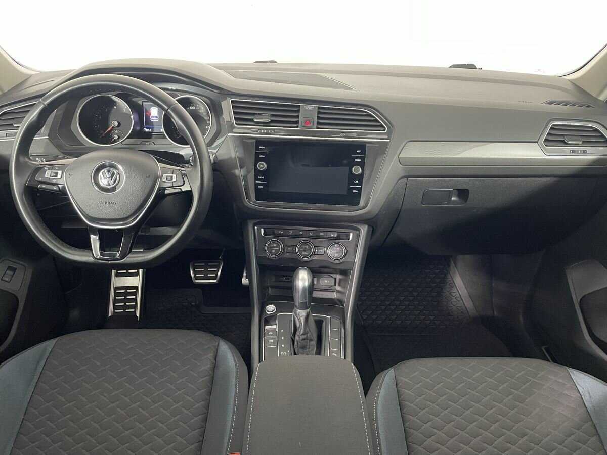 Купить Volkswagen Tiguan, 2019, 79 451 км.. Фото: #6