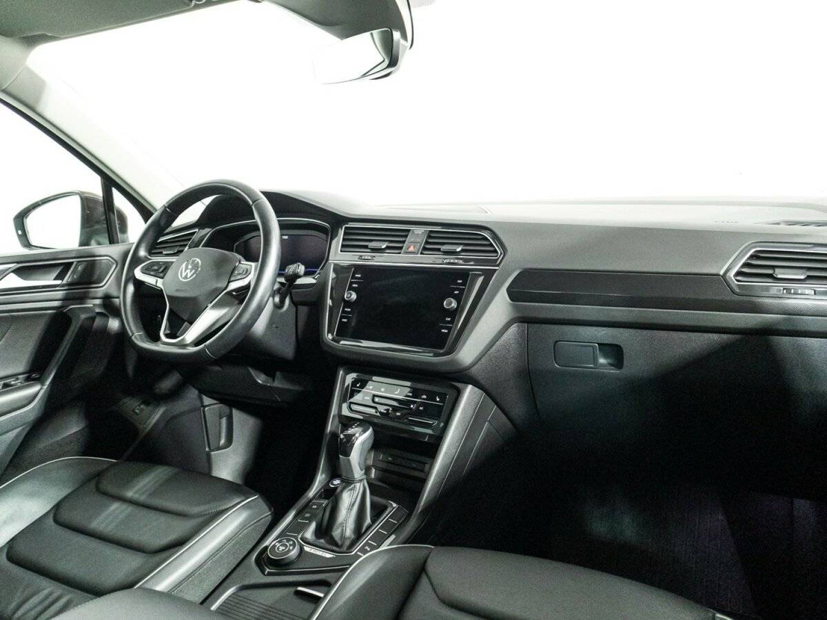 Купить Volkswagen Tiguan, 2021, 60 035 км.. Фото: #8