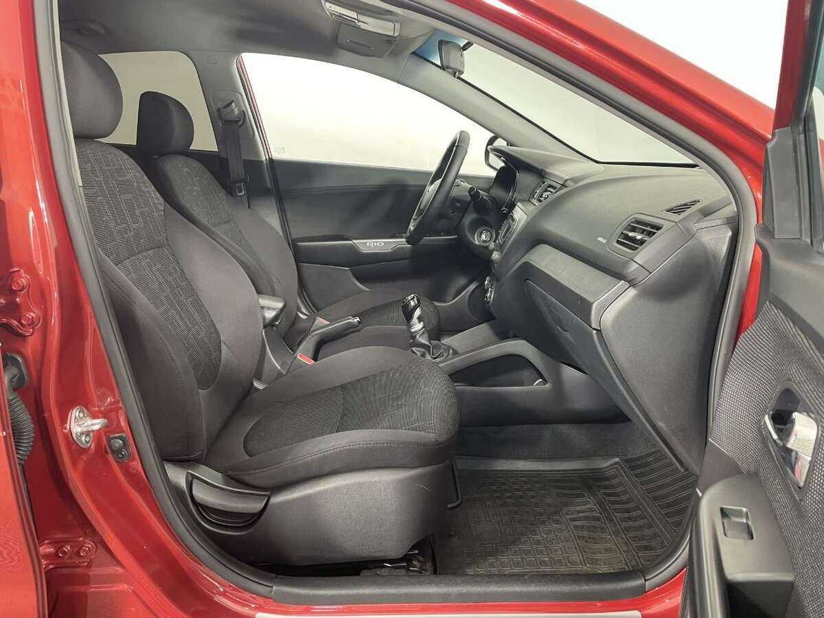 Купить Kia Rio, 2013, 111 326 км.. Фото: #13