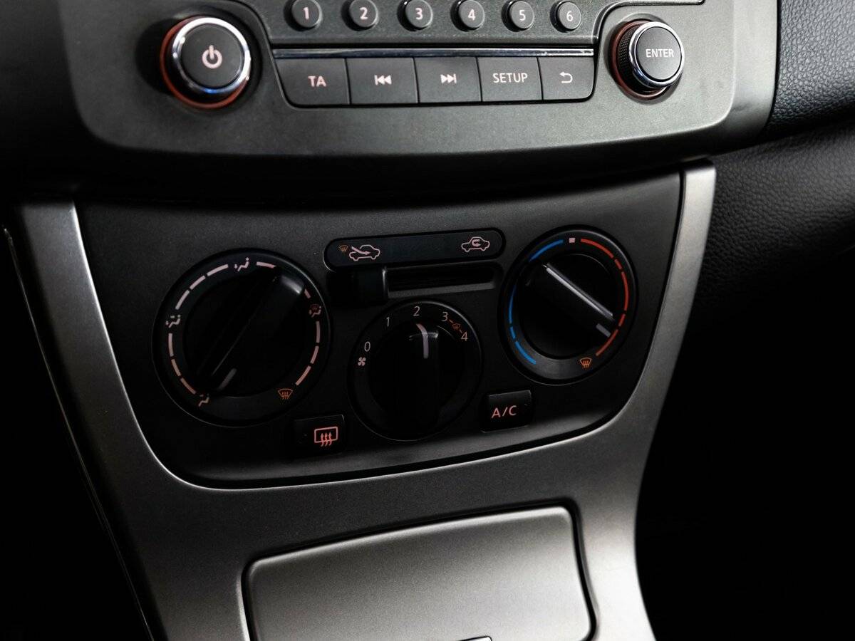 Купить Nissan Sentra, 2015, 179 675 км.. Фото: #10