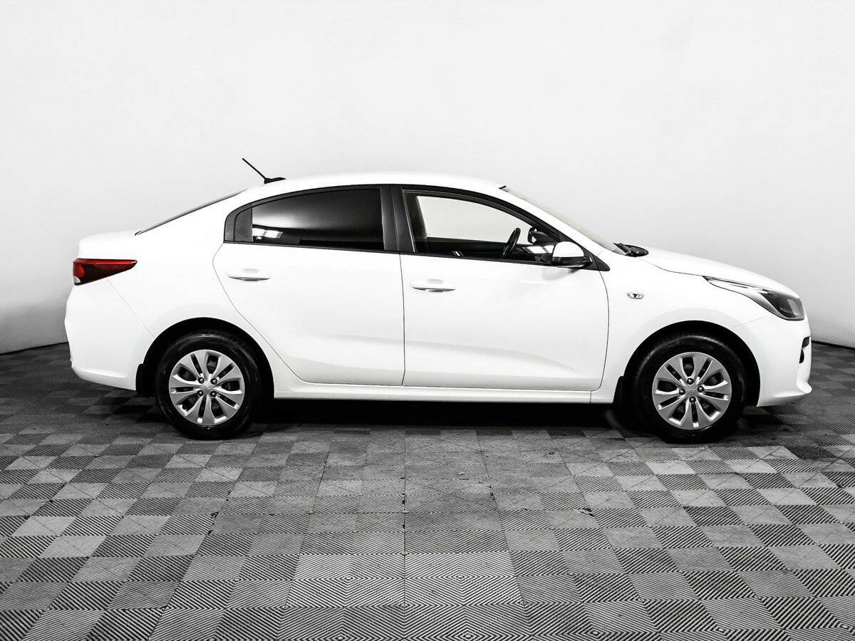 Купить Kia Rio, 2018, 98 743 км.. Фото: #3