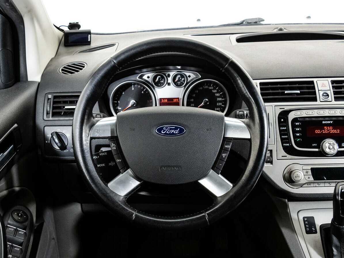 Купить Ford Kuga, 2012, 167 261 км.. Фото: #12