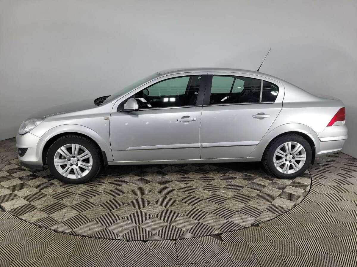 Купить Opel Astra, 2012, 117 000 км.. Фото: #4