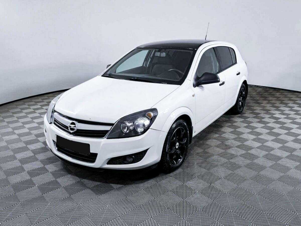 Купить Opel Astra, 2012, 210 557 км.. Посмотреть фото