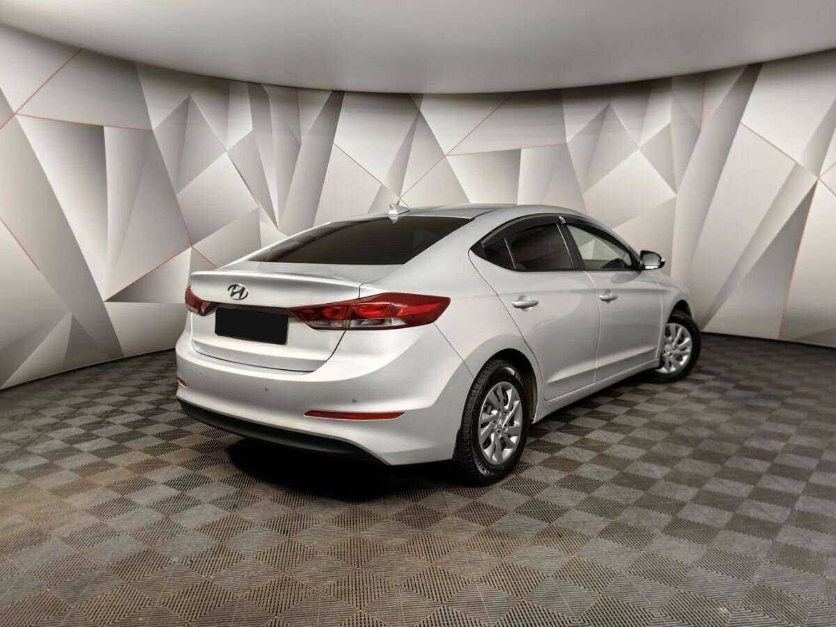 Купить Hyundai Elantra, 2018, 191 898 км.. Фото: #0