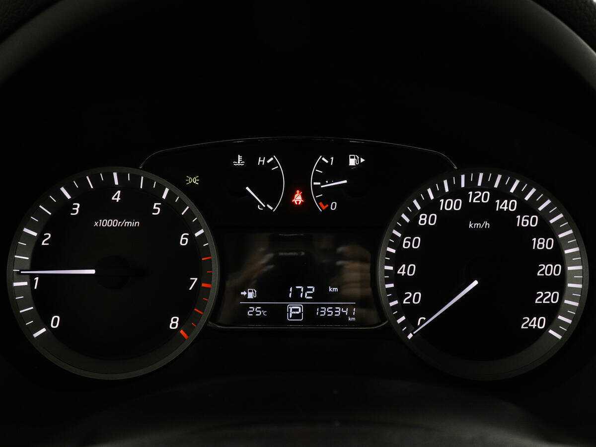 Купить Nissan Sentra, 2014, 134 570 км.. Фото: #10