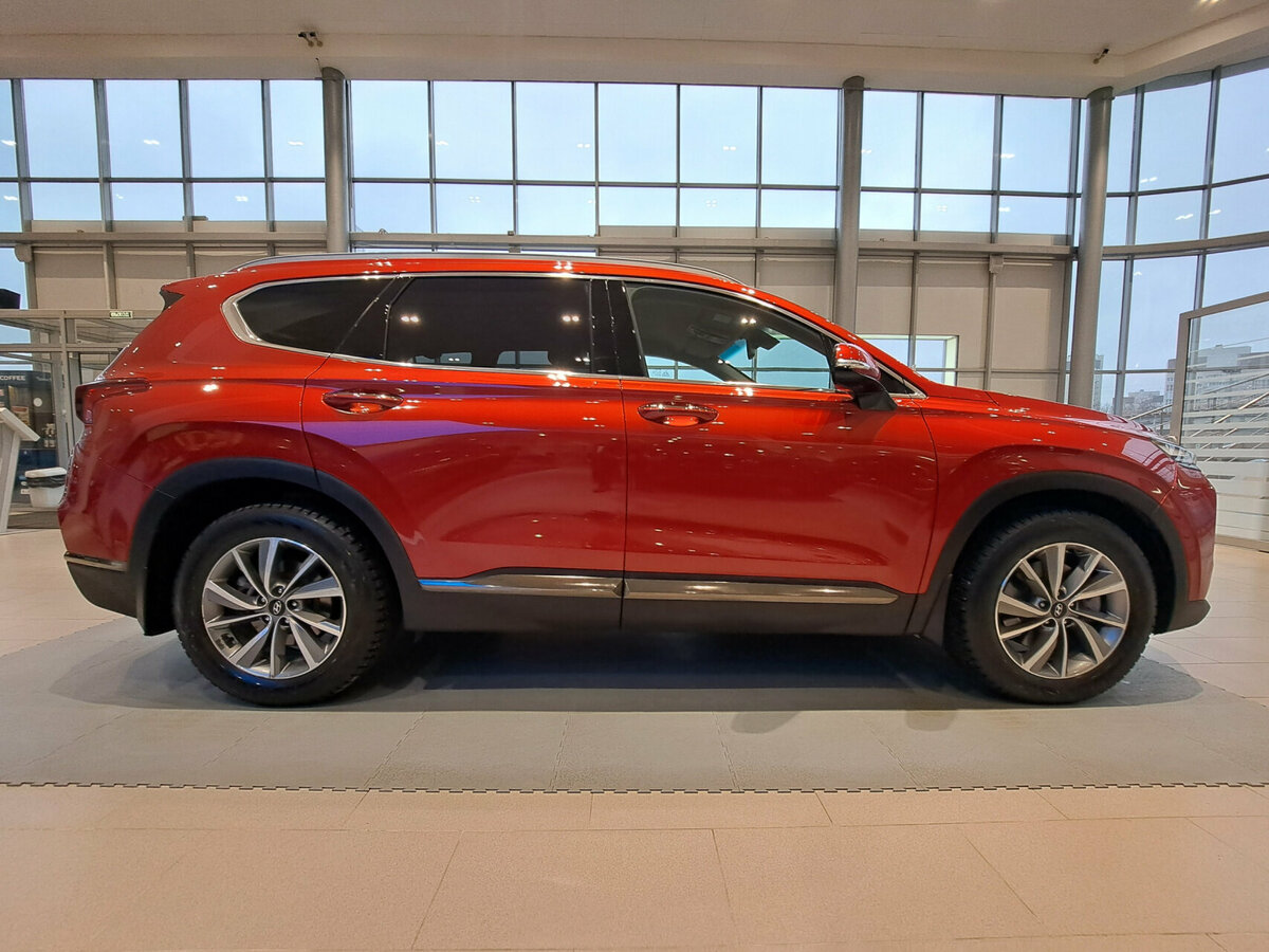Купить Hyundai Santa Fe, 2019, 136 759 км.. Фото: #3