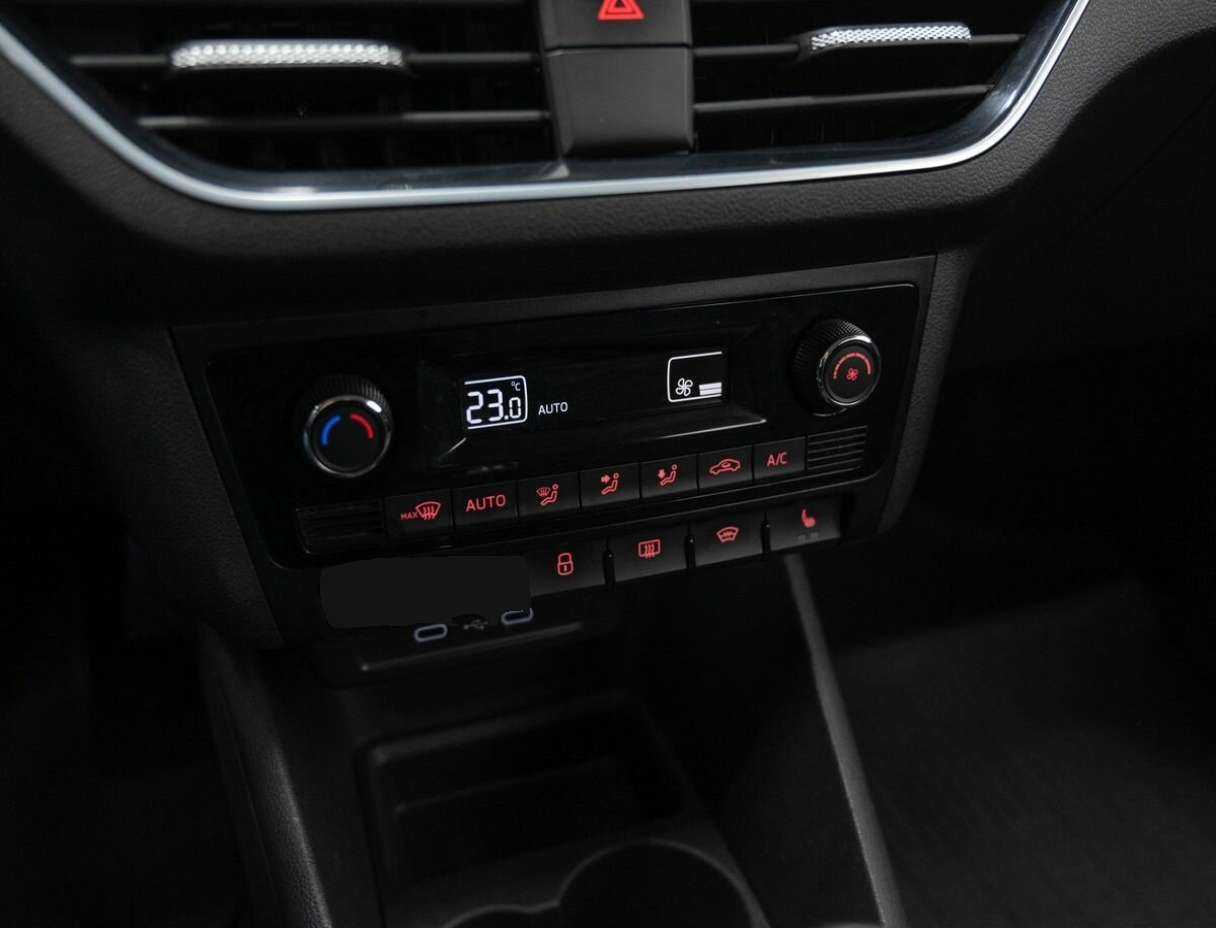 Купить Volkswagen Polo, 2020, 104 243 км.. Фото: #17
