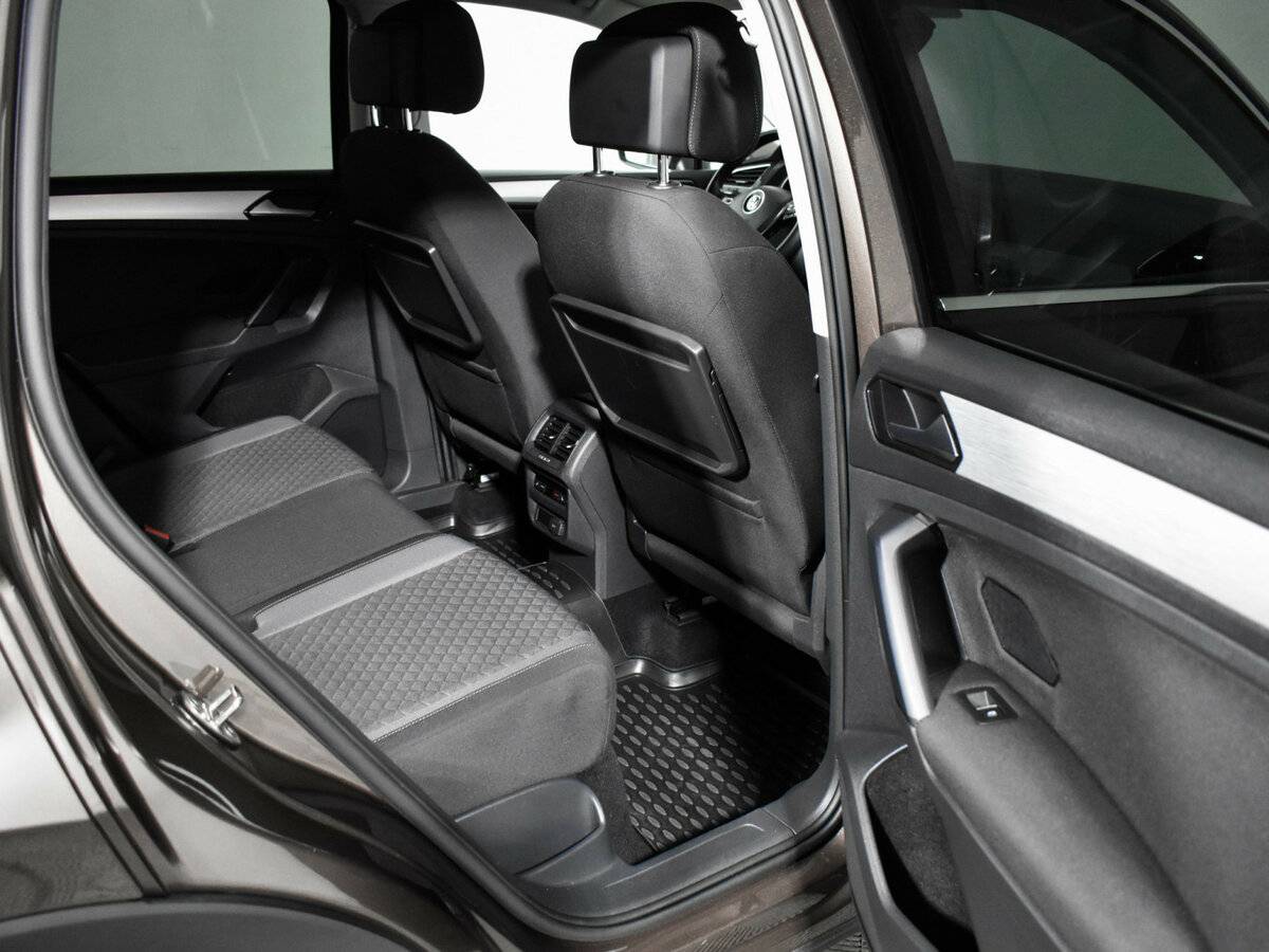 Купить Volkswagen Tiguan, 2018, 78 600 км.. Фото: #11