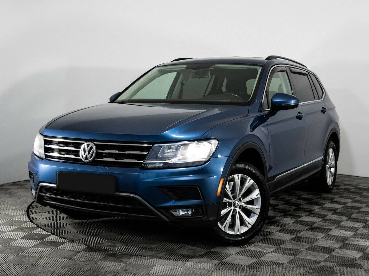 Купить Volkswagen Tiguan, 2017, 139 624 км.. Посмотреть фото