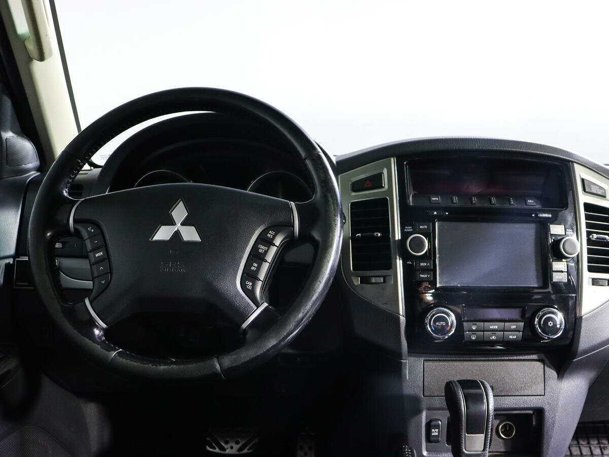Купить Mitsubishi Pajero, 2014, 282 056 км.. Фото: #9