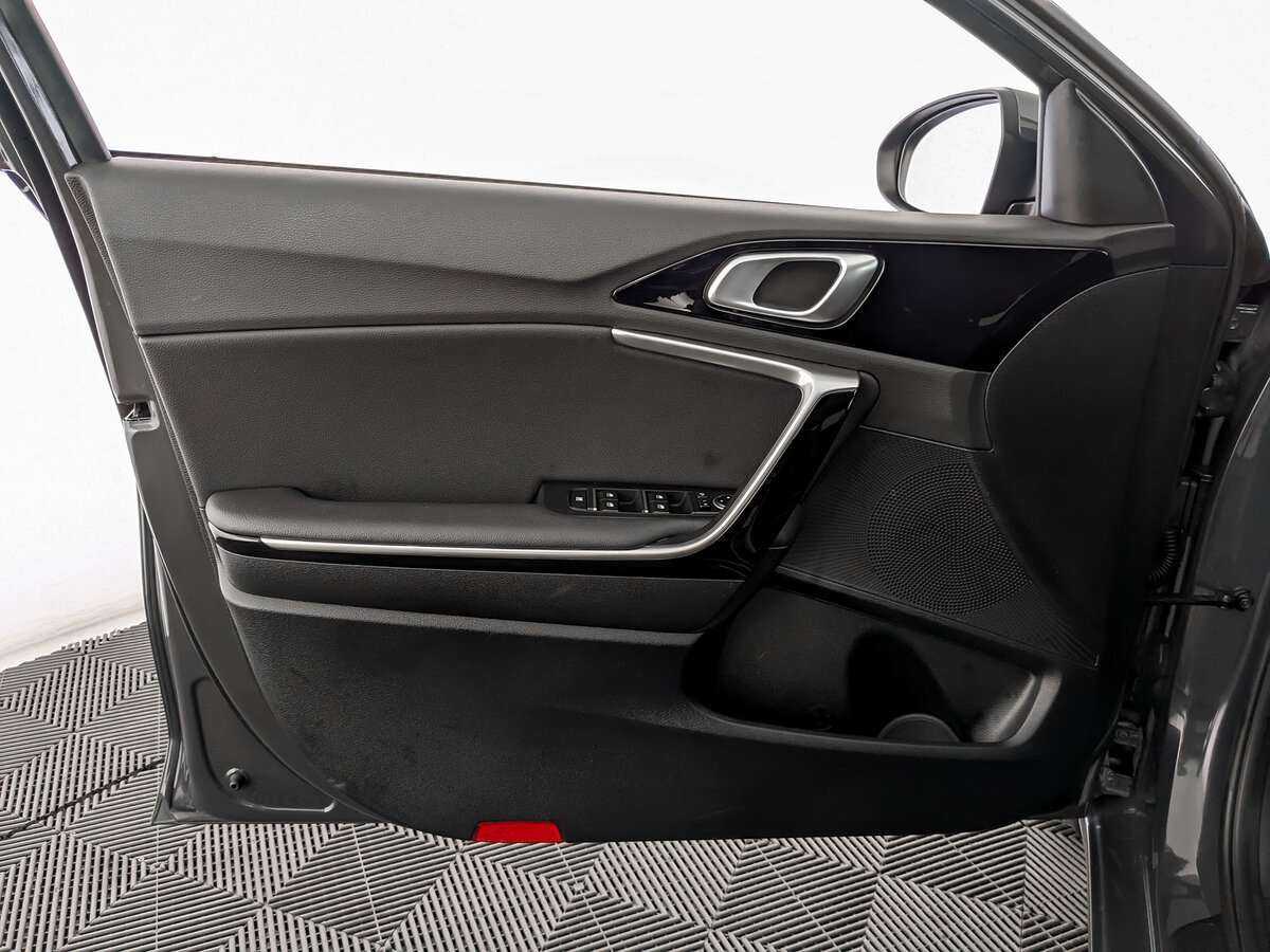 Купить Kia Ceed, 2021, 27 929 км.. Фото: #14