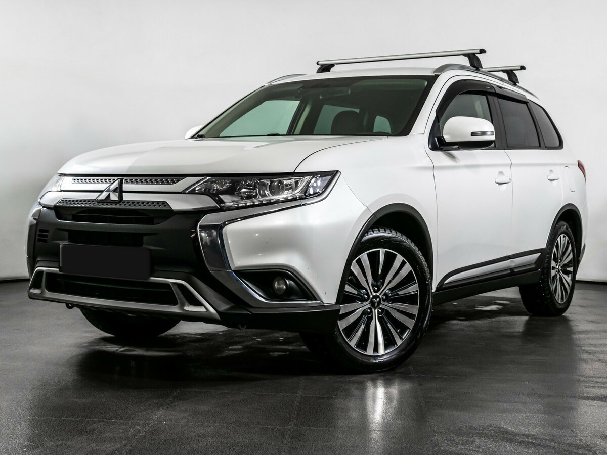 Купить Mitsubishi Outlander, 2021, 117 540 км.. Посмотреть фото